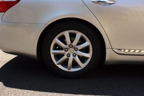 2007 Lexus LS 460 Base