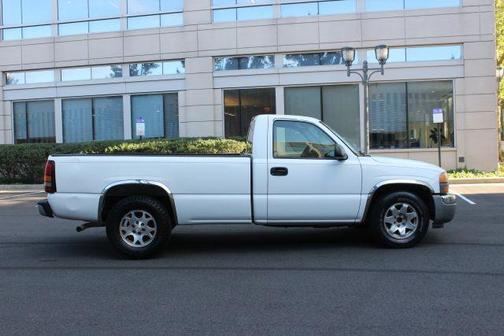 2005 GMC Sierra 1500 W/T