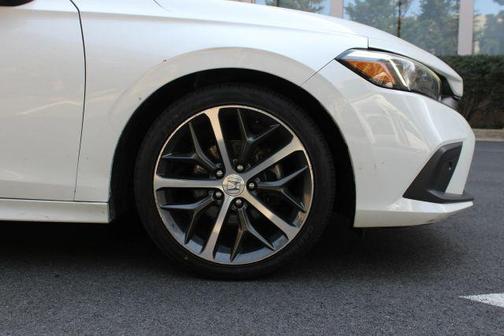 White 2022 Honda Civic Touring