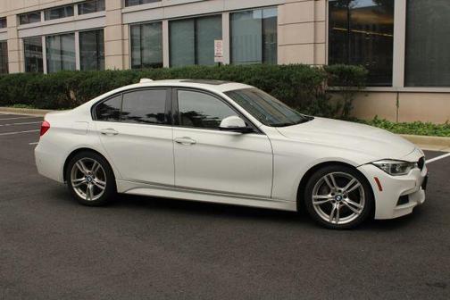 2016 BMW 328 i