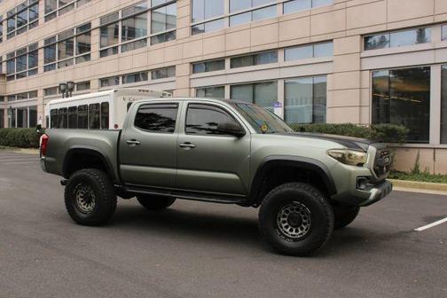 2018 Toyota Tacoma SR5