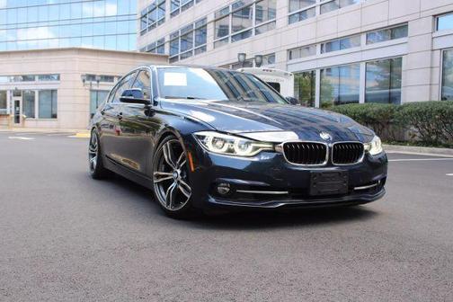 2017 BMW 330 i xDrive