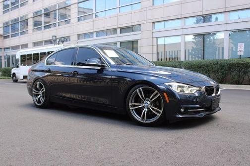 2017 BMW 330 i xDrive