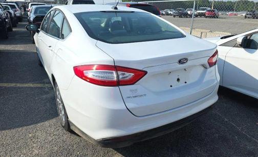 White 2013 Ford Fusion S