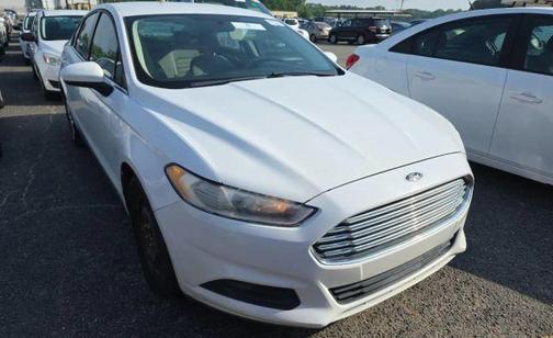 White 2013 Ford Fusion S