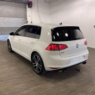 2017 Volkswagen Golf GTI Sport 4-Door
