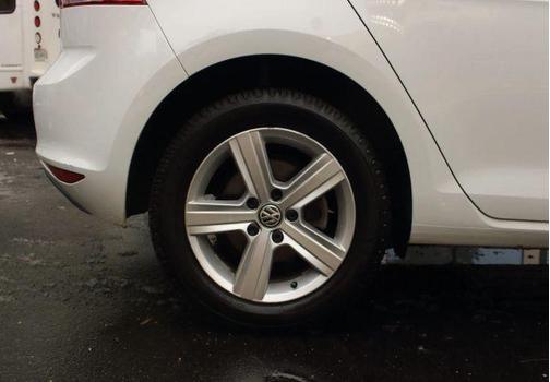 2017 Volkswagen Golf TSI Wolfsburg Edition 4-Door