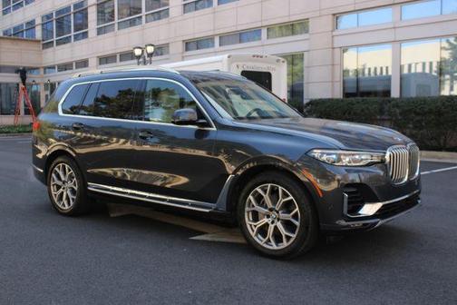 Gray 2019 BMW X7 xDrive50i