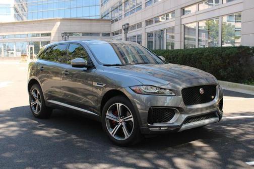 2017 Jaguar F-PACE S