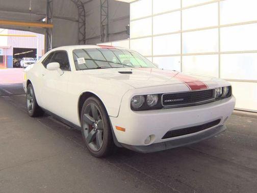 Redline 2013 Dodge Challenger SXT