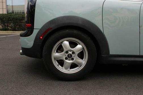 2011 MINI Cooper Clubman Base