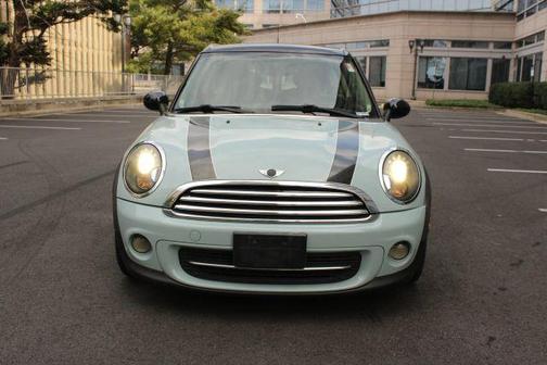 2011 MINI Cooper Clubman Base