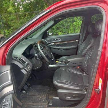 2017 Ford Explorer Platinum