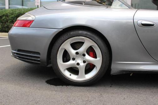 2004 Porsche 911 Carrera Cabriolet
