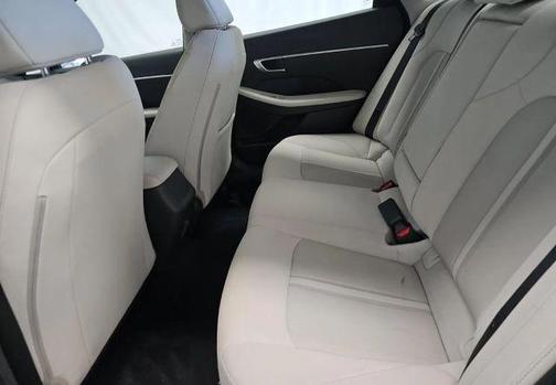2022 Hyundai SONATA SEL
