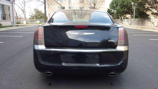 2014 Chrysler 300 Base