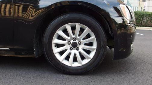 2014 Chrysler 300 Base