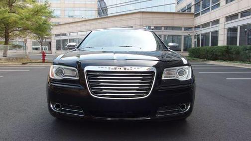 2014 Chrysler 300 Base