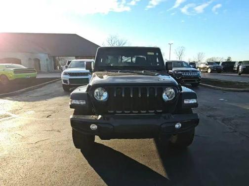 2021 Jeep Gladiator Sport