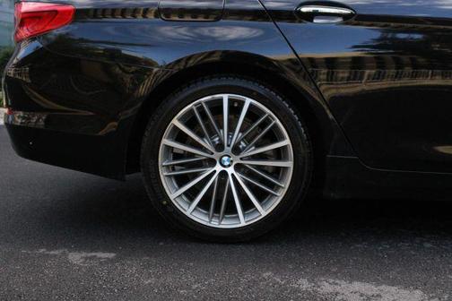 2018 BMW 530 i xDrive