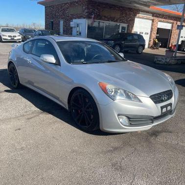 2010 Hyundai Genesis Coupe 3.8 Track