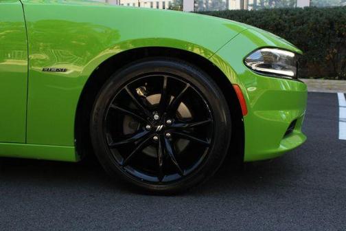 2017 Dodge Charger R/T