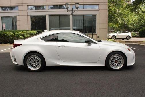 2016 Lexus RC 200t Base