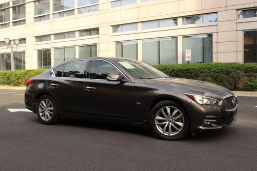 2016 INFINITI Q50 2.0T Premium