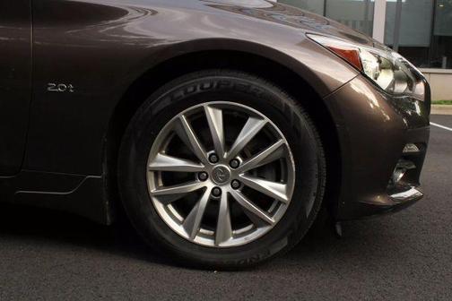 2016 INFINITI Q50 2.0T Premium