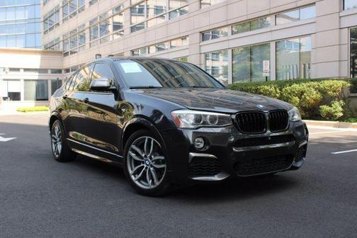 2017 BMW X4 M40i
