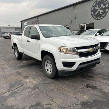 White 2019 Chevrolet Colorado WT