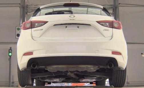Snowflake White Pearl Metallic 2018 Mazda Mazda3 Grand Touring