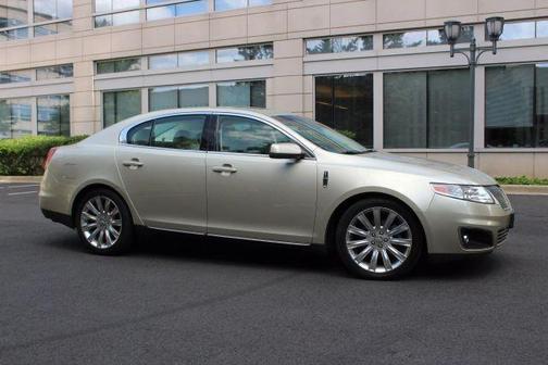 2011 Lincoln MKS Base