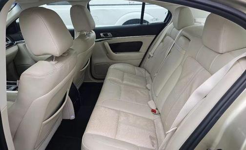 2011 Lincoln MKS Base