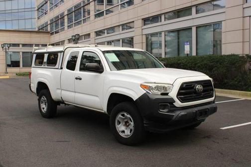 2019 Toyota Tacoma SR