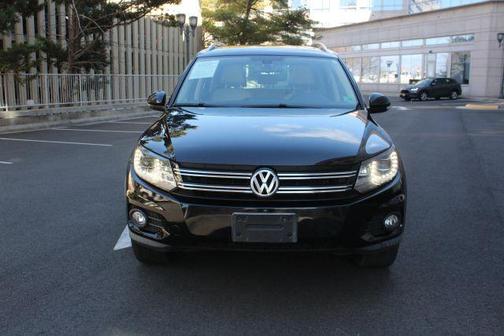2012 Volkswagen Tiguan SEL
