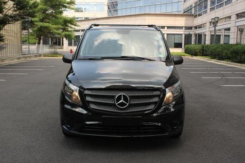 2017 Mercedes-Benz Metris 