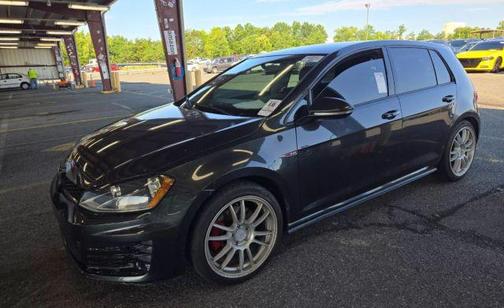 2017 Volkswagen Golf GTI S 4-Door