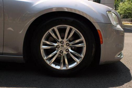2016 Chrysler 300C Base
