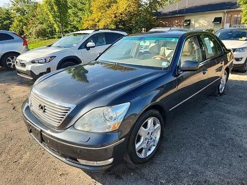 2004 Lexus LS 430 