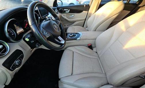 2017 Mercedes-Benz GLC 300 Base 4MATIC