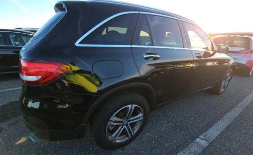 2017 Mercedes-Benz GLC 300 Base 4MATIC