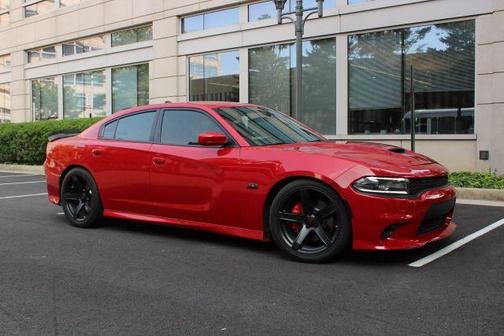 2016 Dodge Charger R/T Scat Pack