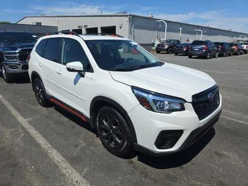 Crystal White Pearl 2019 Subaru Forester Sport
