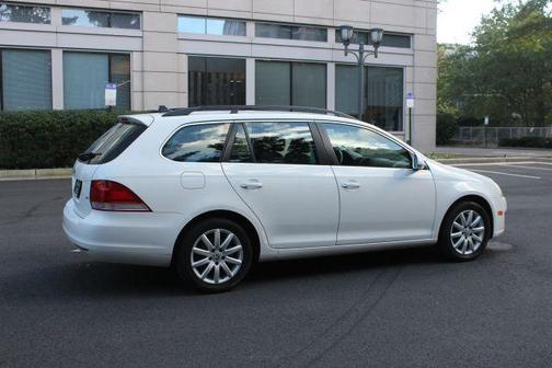 2009 Volkswagen Jetta 2.0 TDI SportWagen