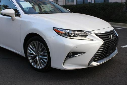 2016 Lexus ES 350 Base