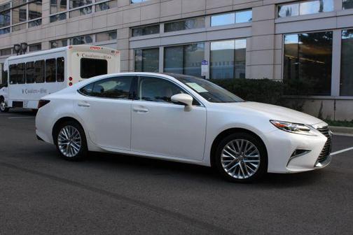 2016 Lexus ES 350 Base
