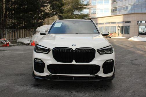 2021 BMW X5 M50i