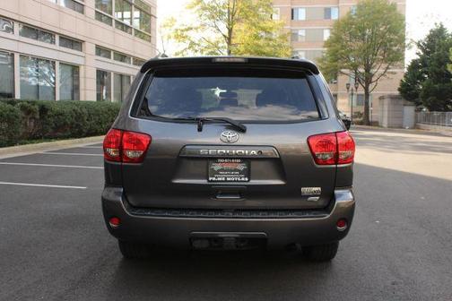 2015 Toyota Sequoia SR5