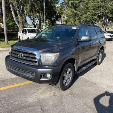2015 Toyota Sequoia SR5